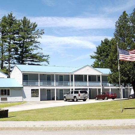 Red Carpet Inn And Suites Plymouth Esterno foto